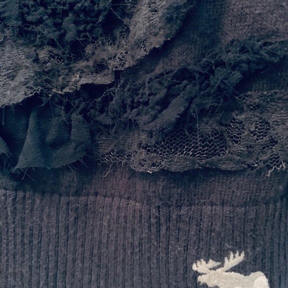 Abercrombie Girls Navy Blue Sweater with Lace and Tulle Front Size XL - Picture 3 of 3